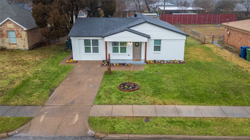1213 Bowie Street Garland, TX 75040