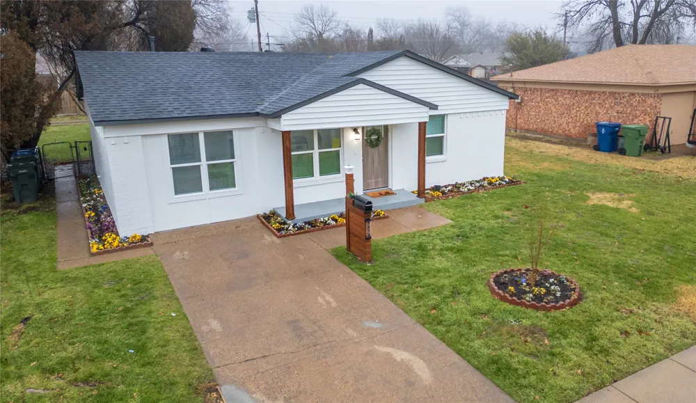 1213 Bowie Street Garland, TX 75040