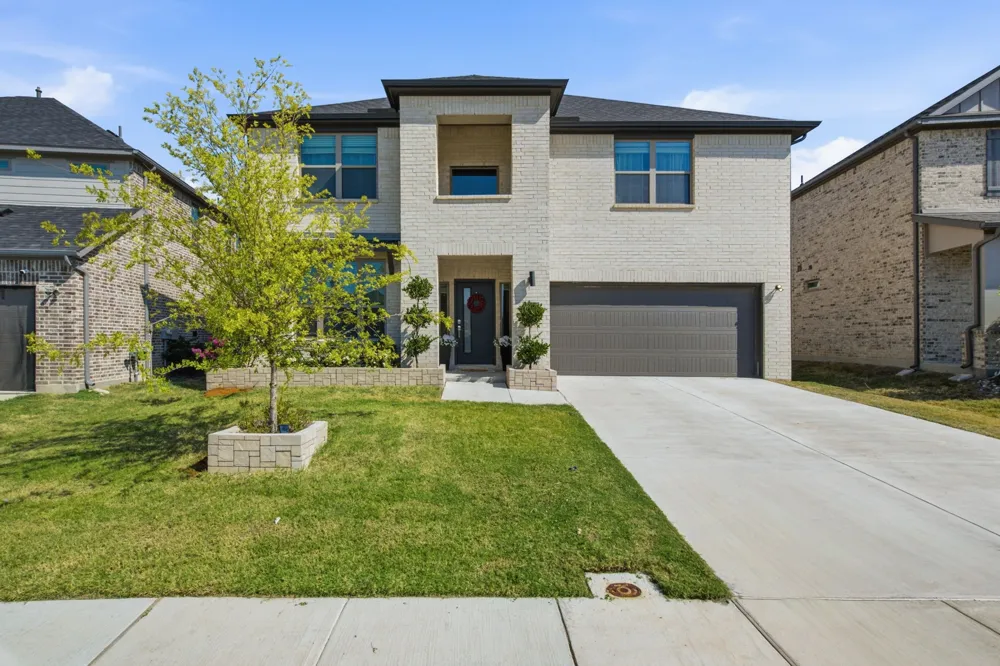 2318 Highbury Hill Forney, TX 75126