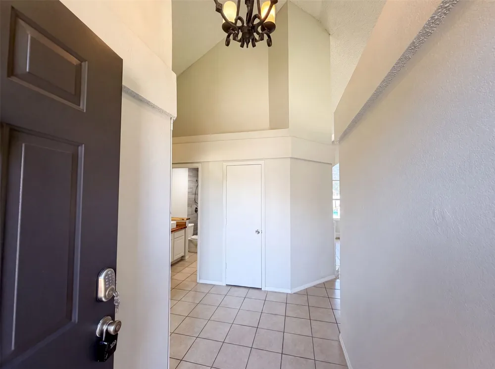 713 Lake Bluff Drive Flower Mound, TX 75028