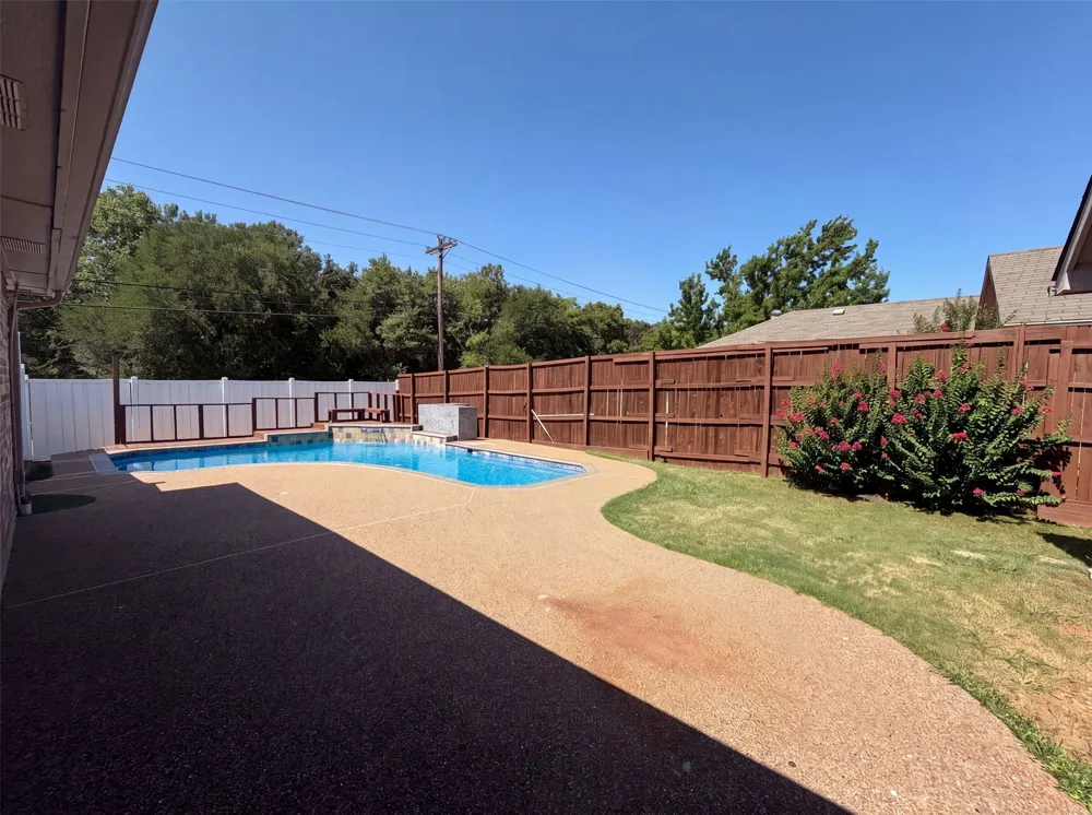 713 Lake Bluff Drive Flower Mound, TX 75028