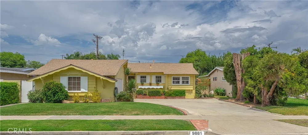 9881 Reading Avenue Garden Grove, CA 92844