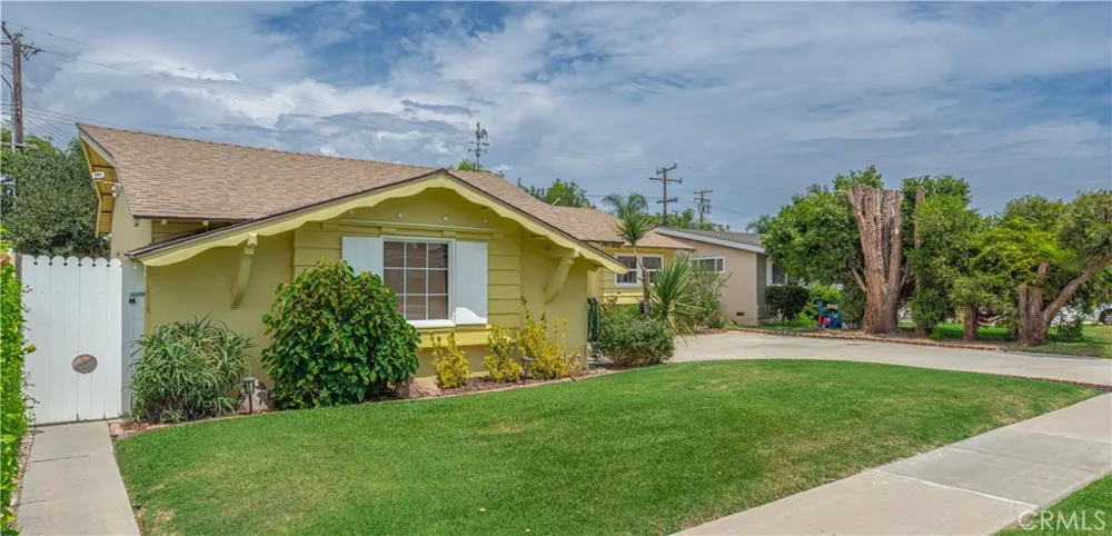 9881 Reading Avenue Garden Grove, CA 92844