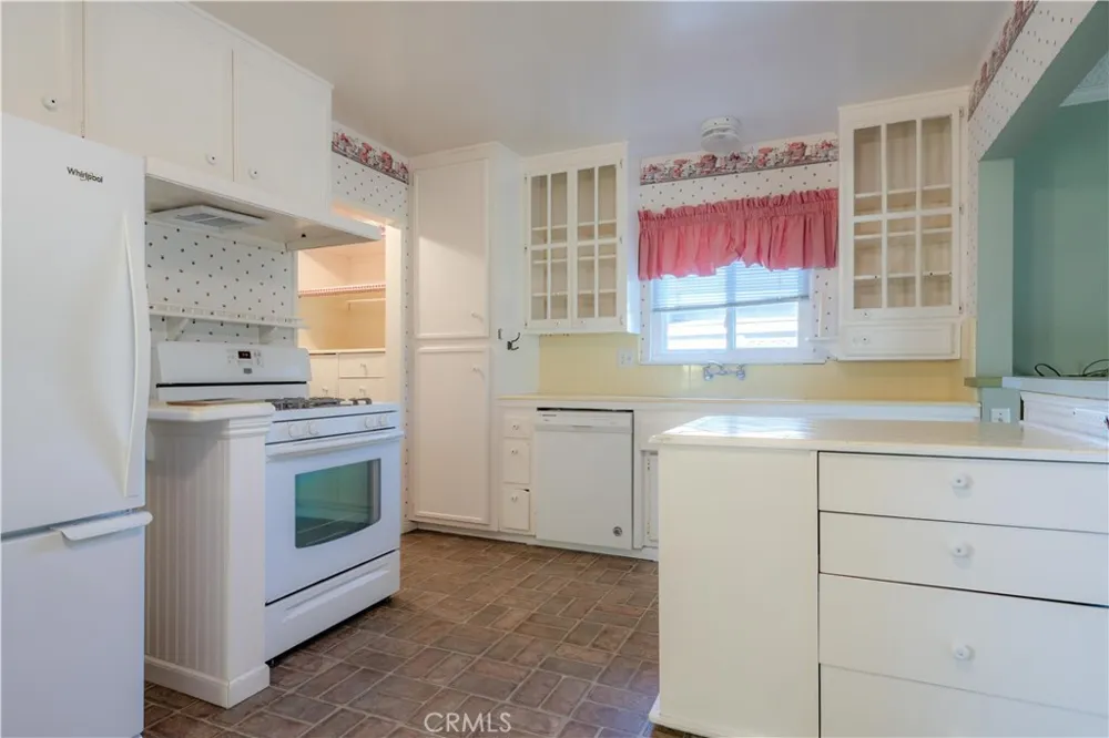 9881 Reading Avenue Garden Grove, CA 92844