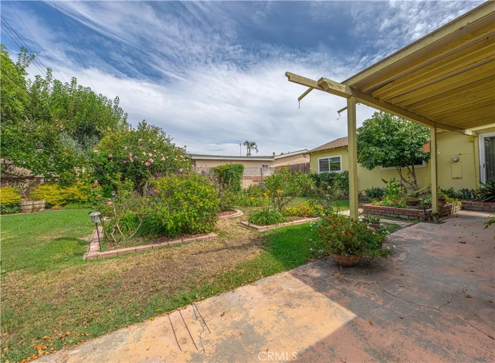 9881 Reading Avenue Garden Grove, CA 92844