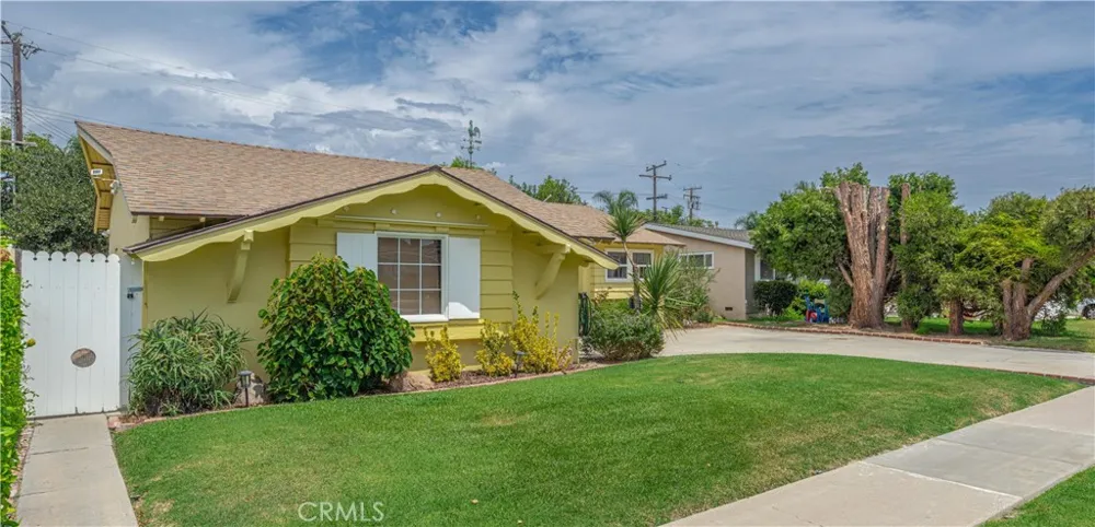 9881 Reading Avenue Garden Grove, CA 92844