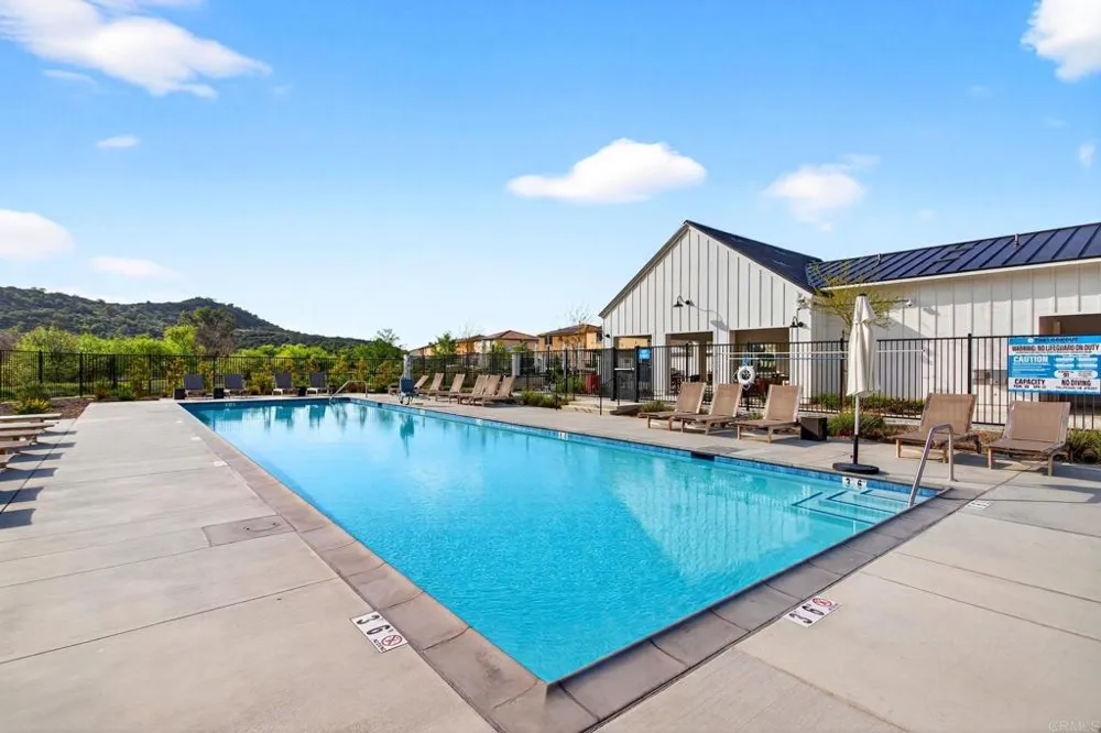 28252 Farm Creek Way Valley Center, CA 92082