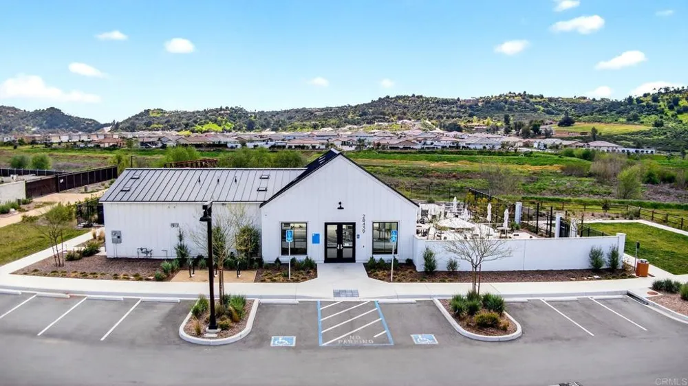 28252 Farm Creek Way Valley Center, CA 92082