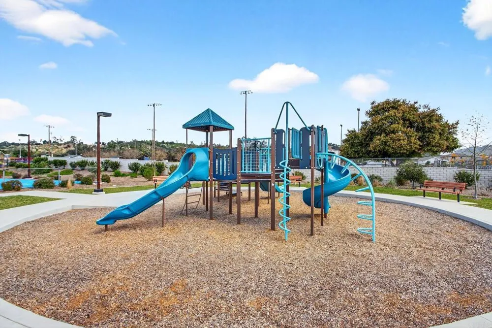 28252 Farm Creek Way Valley Center, CA 92082