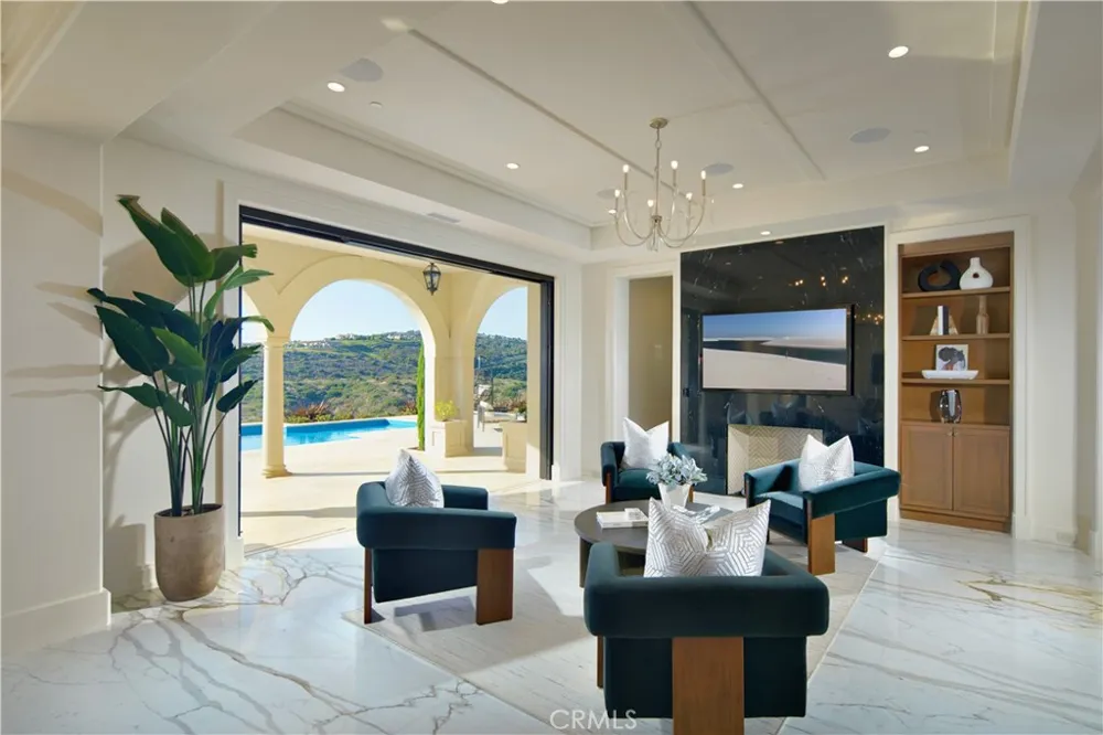 3 Del Mar Newport Coast, CA 92657
