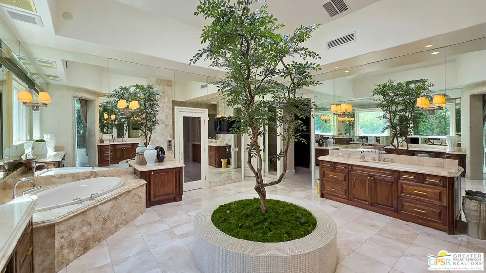 1 Saint Petersburg Court Rancho Mirage, CA 92270