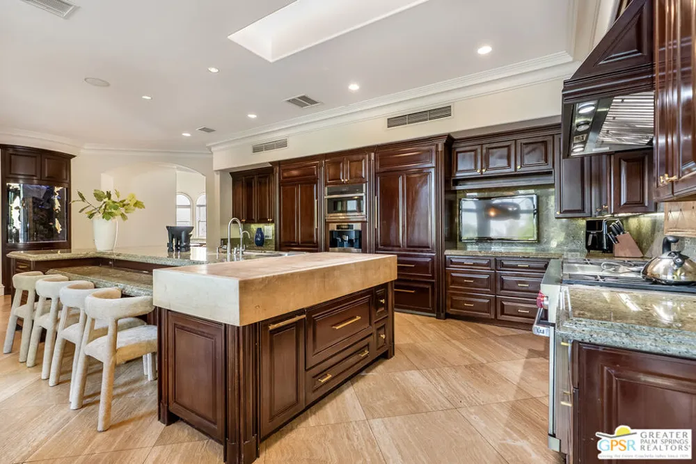 1 Saint Petersburg Court Rancho Mirage, CA 92270