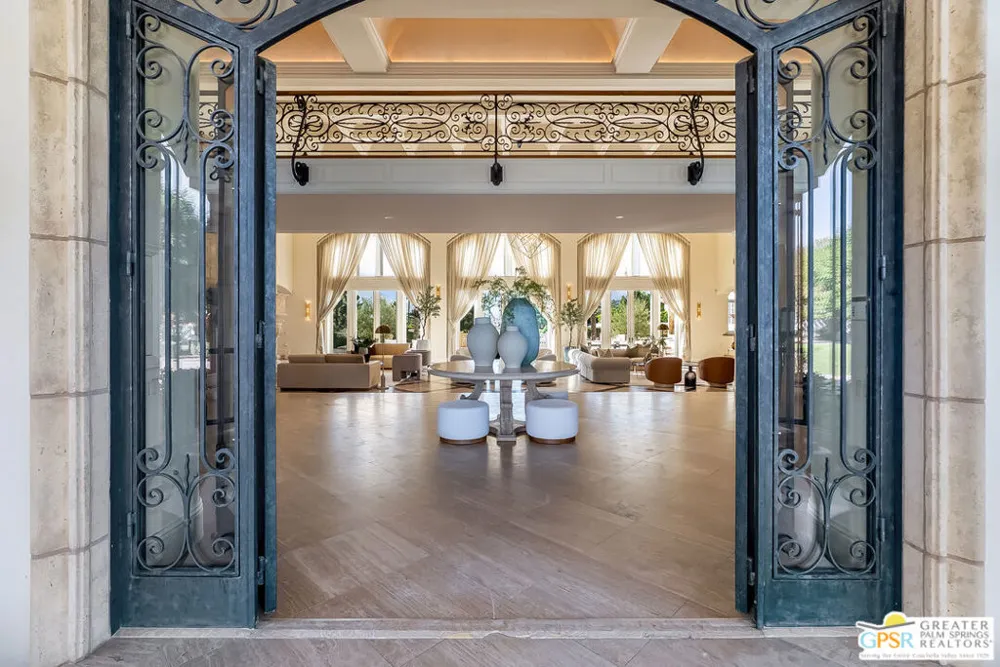 1 Saint Petersburg Court Rancho Mirage, CA 92270
