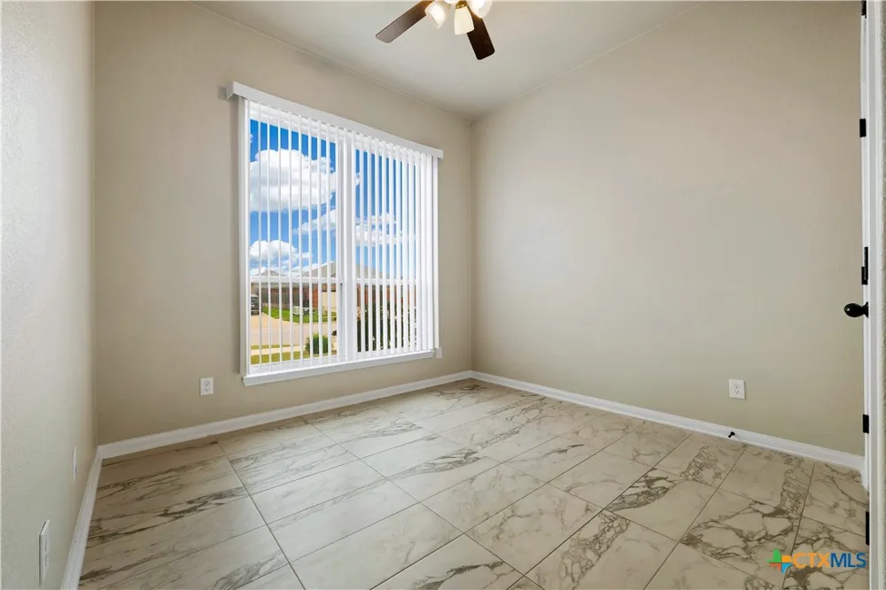 6005 Cactus Flower Lane Killeen, TX 76549