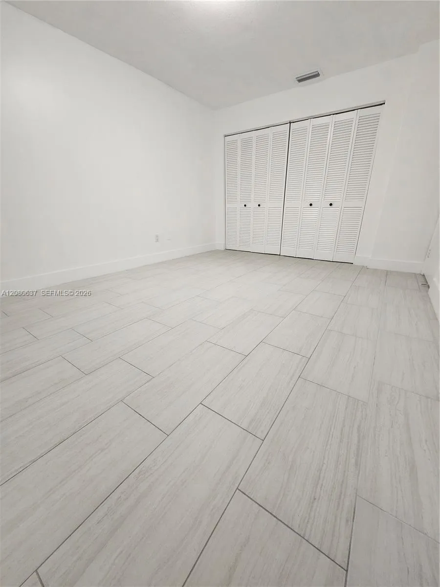 18224 Mediterranean Blvd #8-17 Hialeah, FL 33015