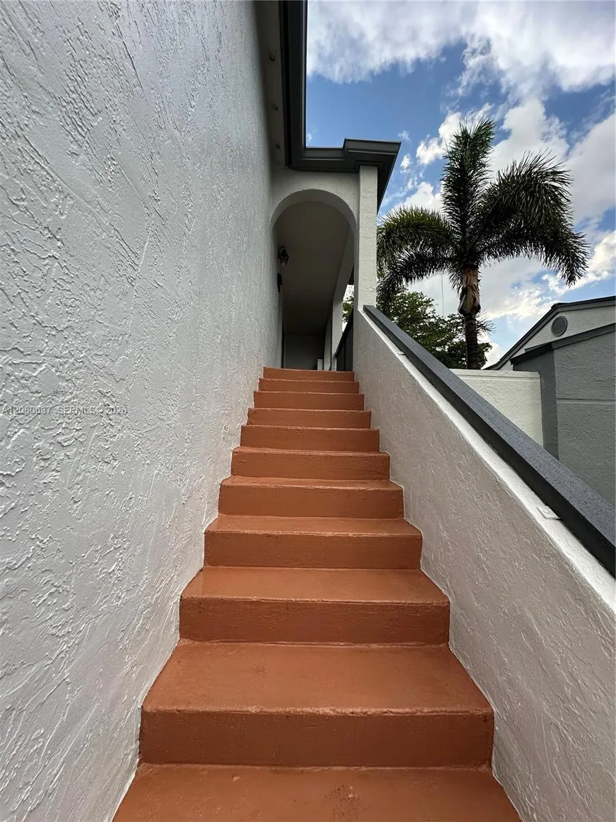 18224 Mediterranean Blvd #8-17 Hialeah, FL 33015