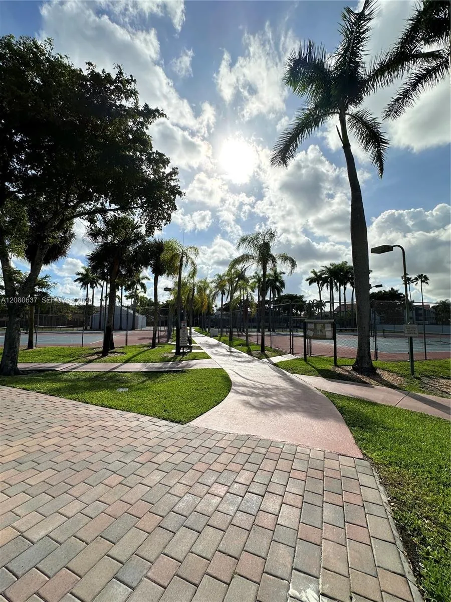 18224 Mediterranean Blvd #8-17 Hialeah, FL 33015