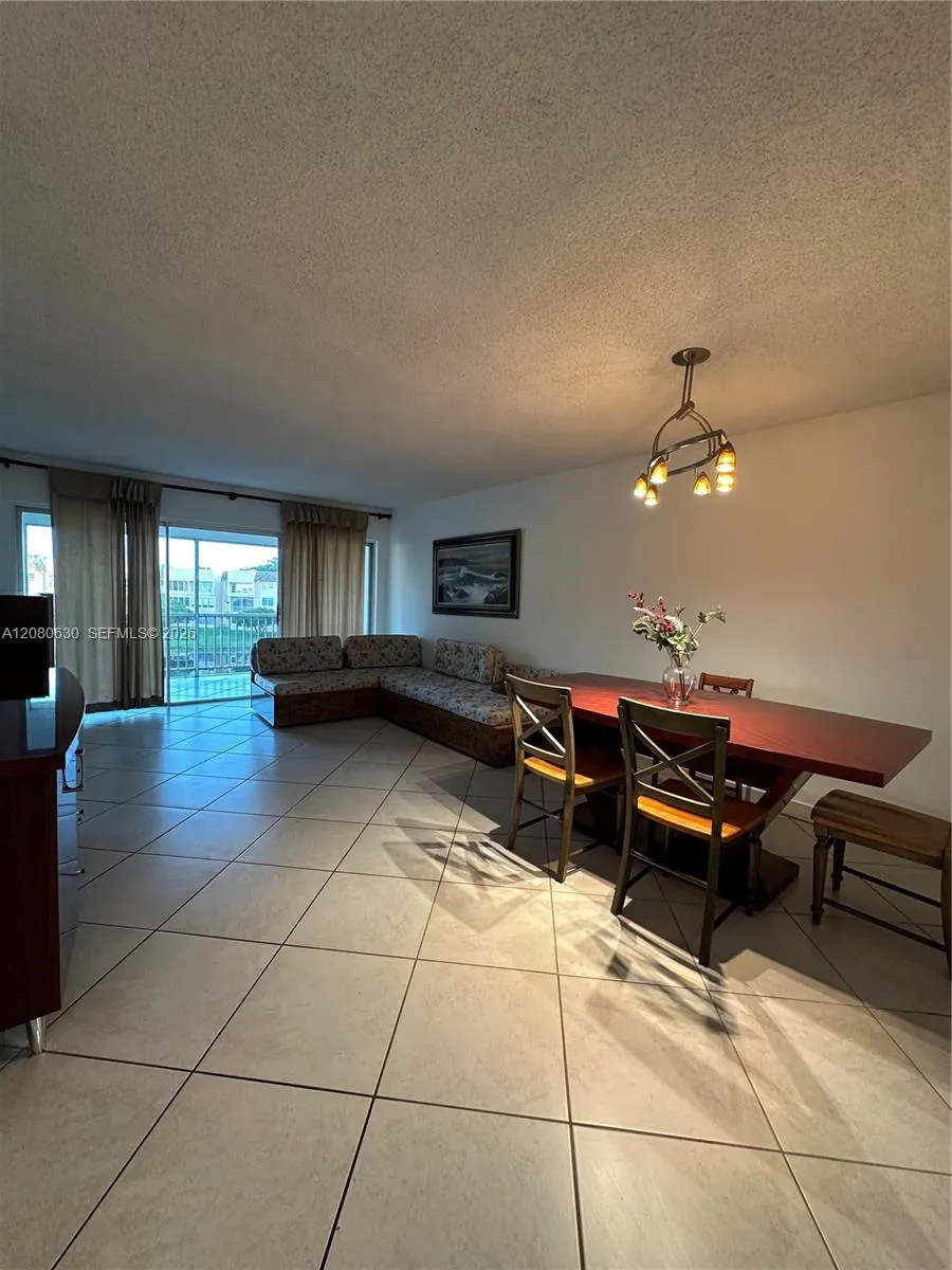 6090 NW 64th Ave #310 Tamarac, FL 33319