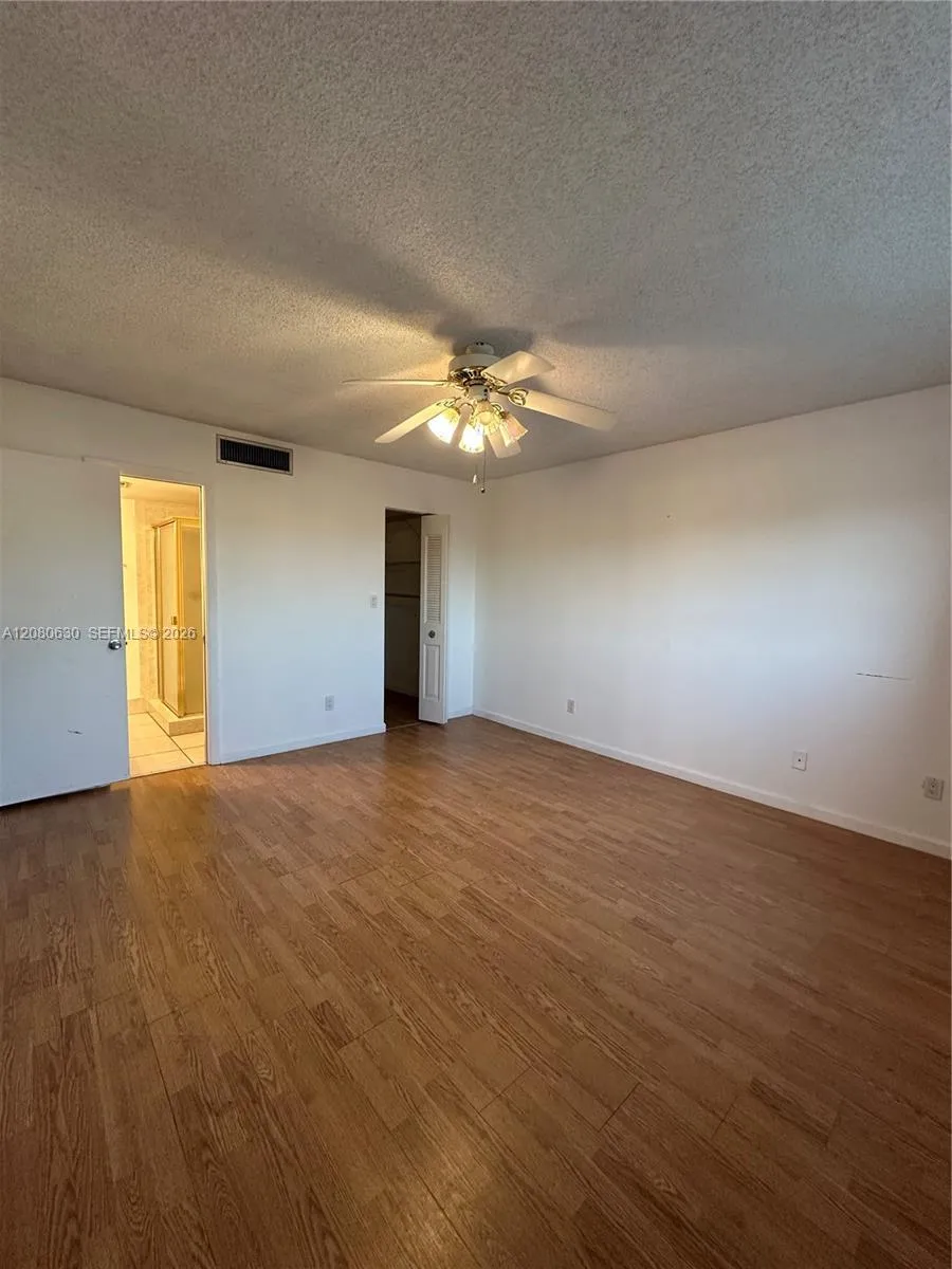 6090 NW 64th Ave #310 Tamarac, FL 33319