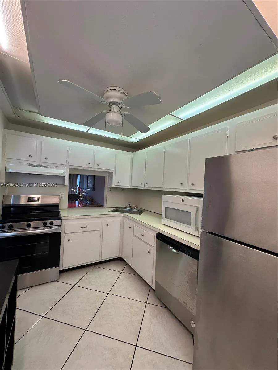 6090 NW 64th Ave #310 Tamarac, FL 33319
