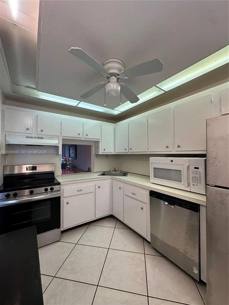 6090 NW 64th Ave #310 Tamarac, FL 33319