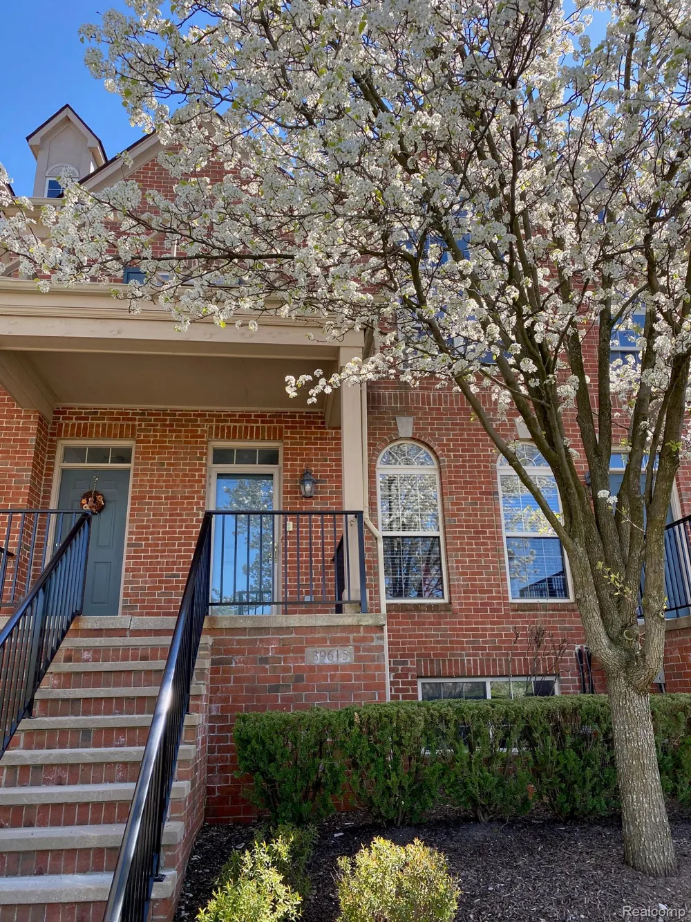 39615 Springwater Drive Northville Township, MI 48168