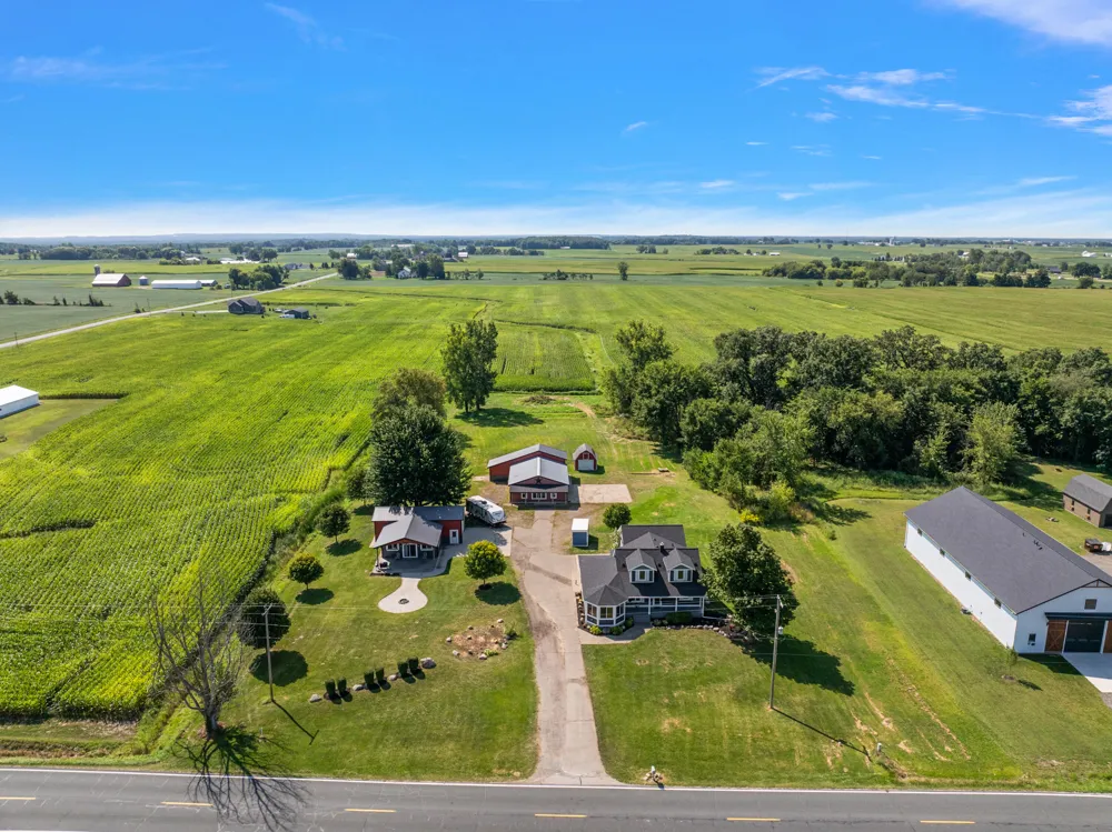 3830 146th Avenue Overisel Township, MI 49423