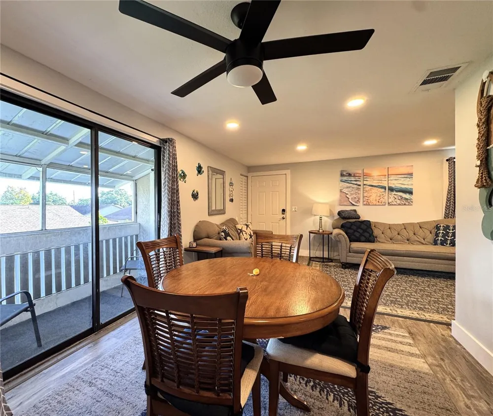 2722 49TH AVENUE W #2722 Bradenton, FL 34207