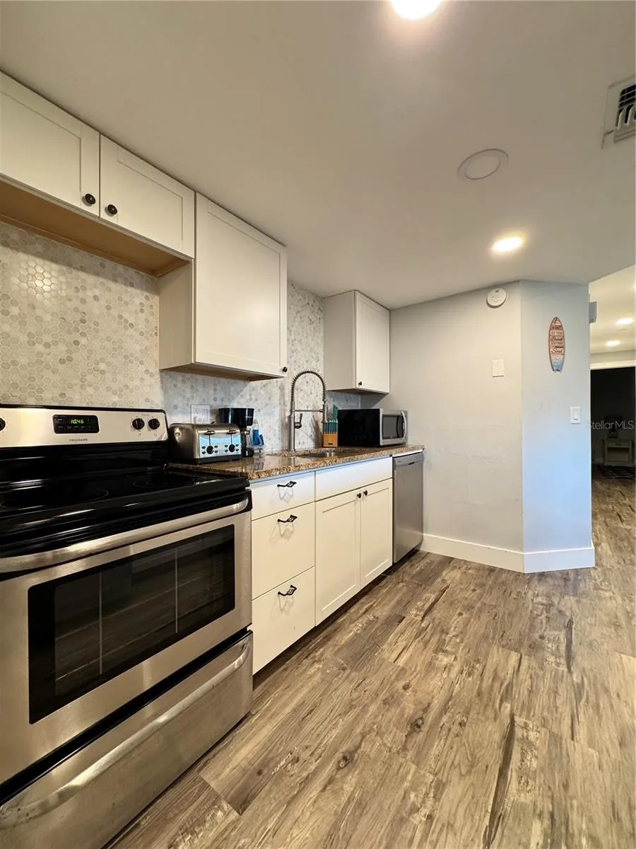 2722 49TH AVENUE W #2722 Bradenton, FL 34207