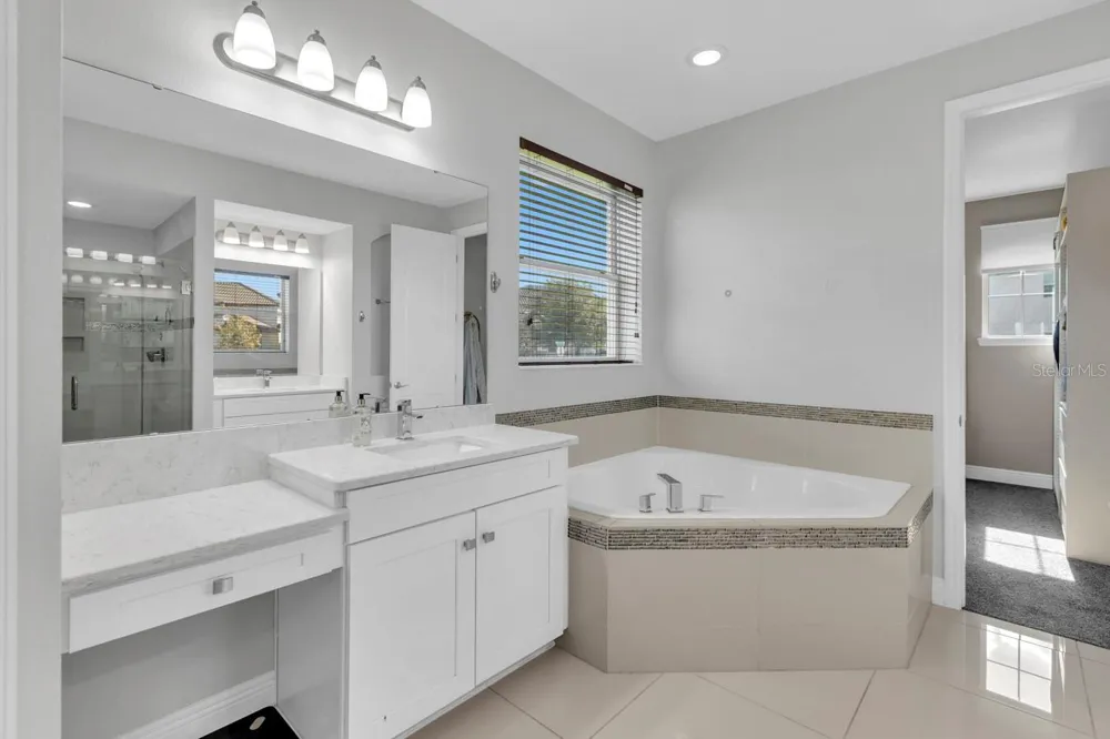 3241 PRESERVE DRIVE Orlando, FL 32824