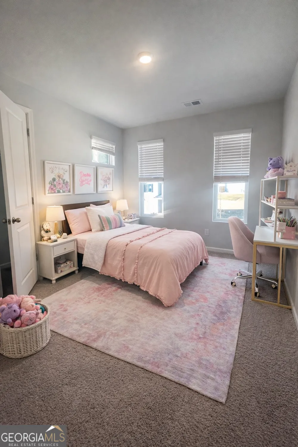6355 Warbler CT Morrow, GA 30260