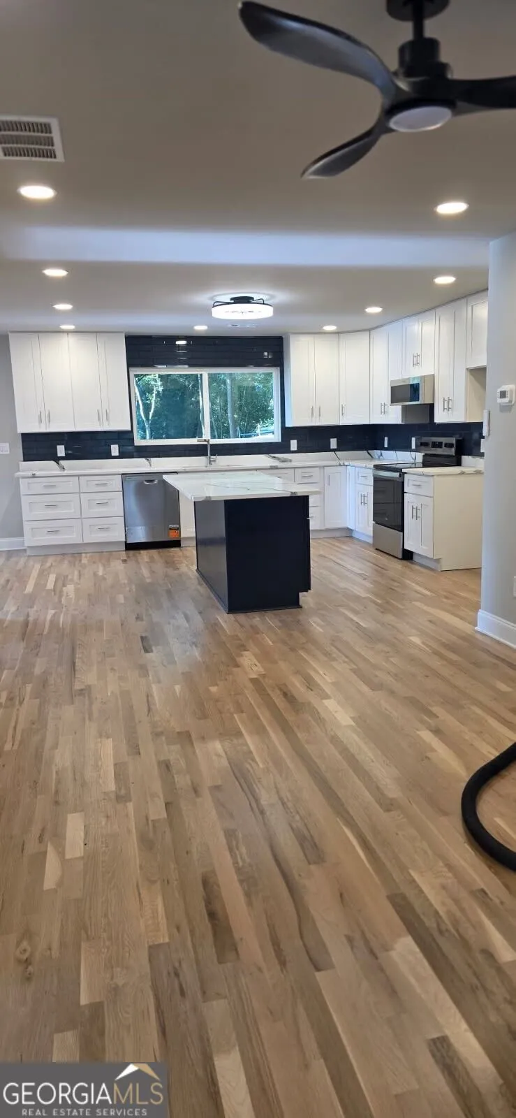 254 Victoria ST Commerce, GA 30529
