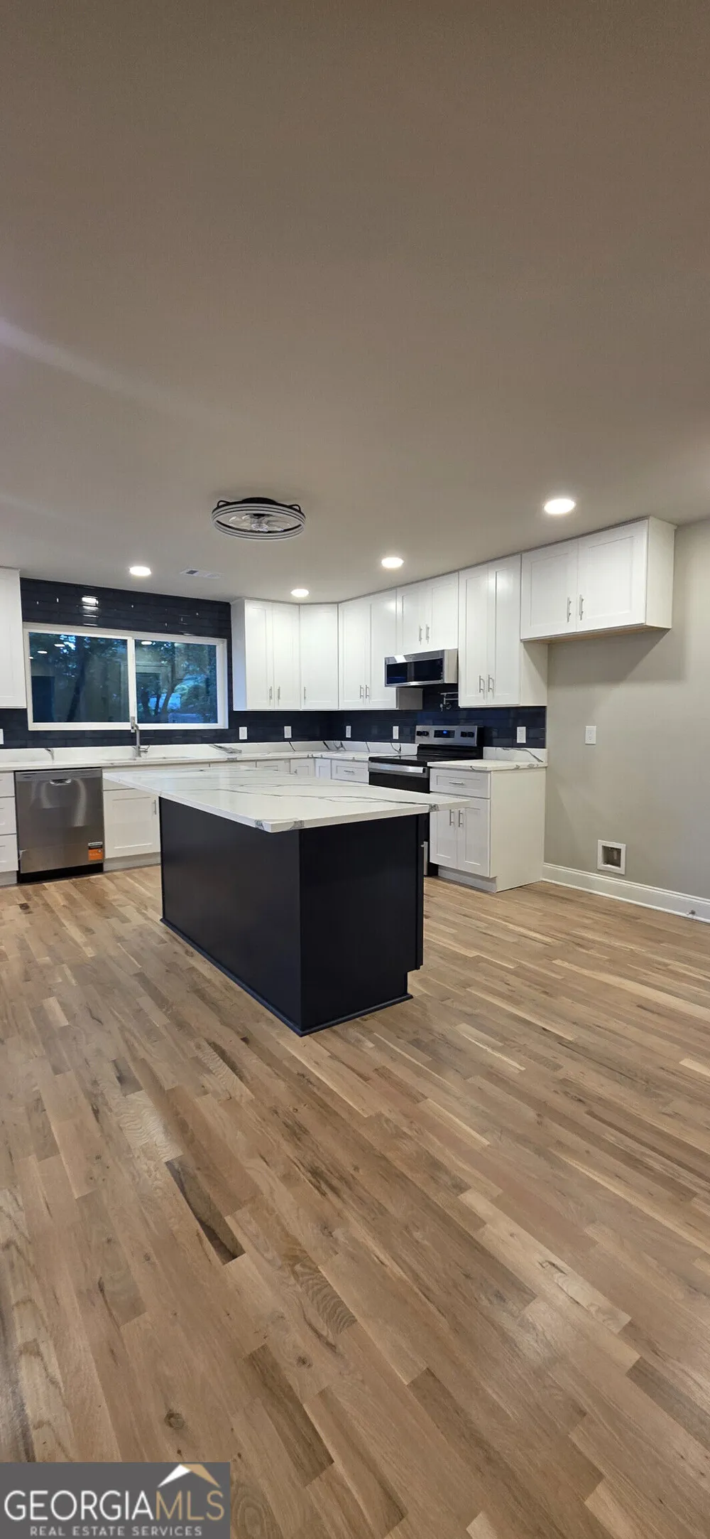 254 Victoria ST Commerce, GA 30529
