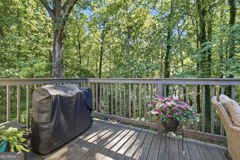 5221 Nimble Wood WAY Flowery Branch, GA 30542