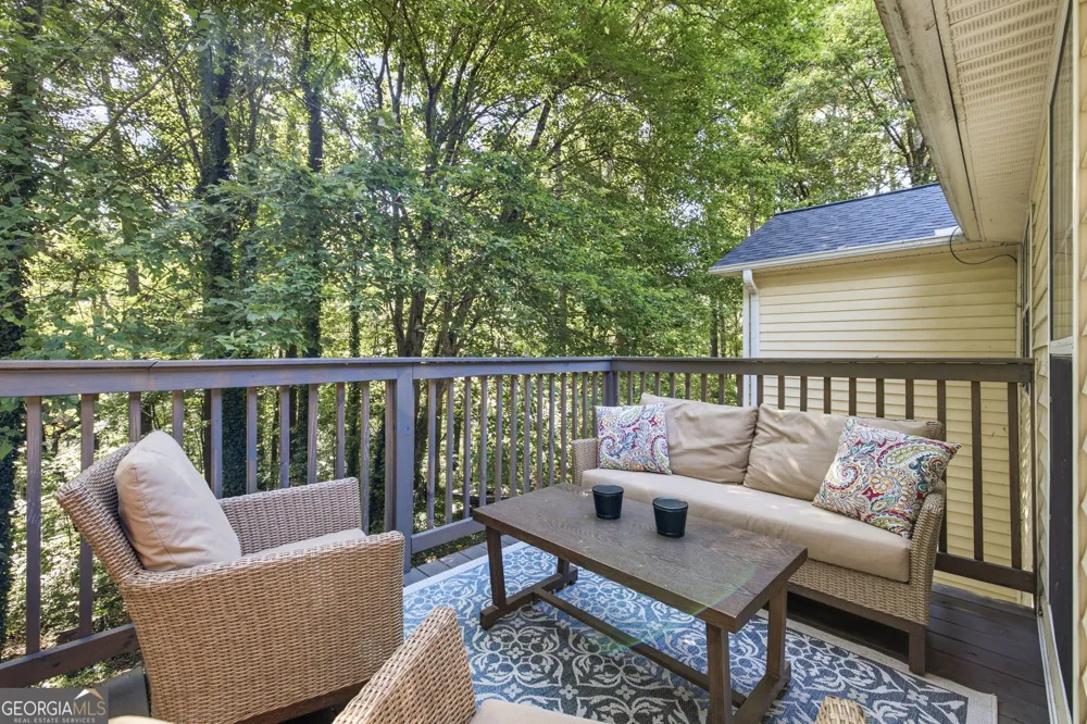 5221 Nimble Wood WAY Flowery Branch, GA 30542