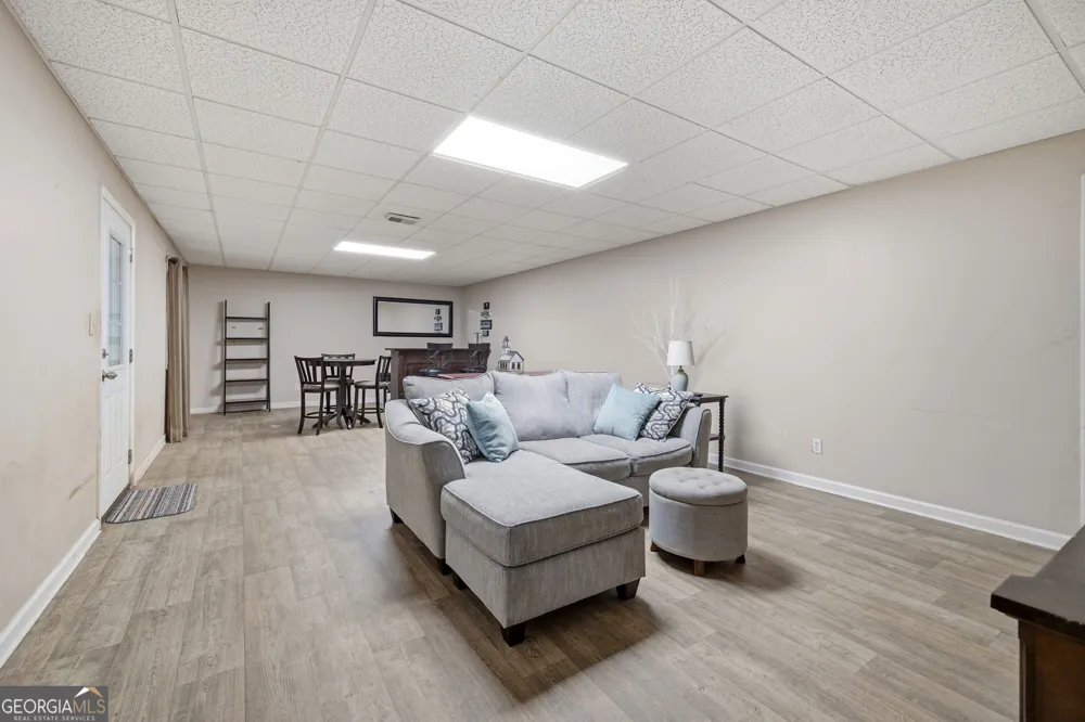 5221 Nimble Wood WAY Flowery Branch, GA 30542