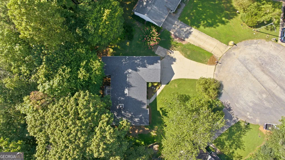 5221 Nimble Wood WAY Flowery Branch, GA 30542
