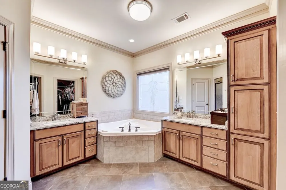 4025 Tanners Mill RD Braselton, GA 30517