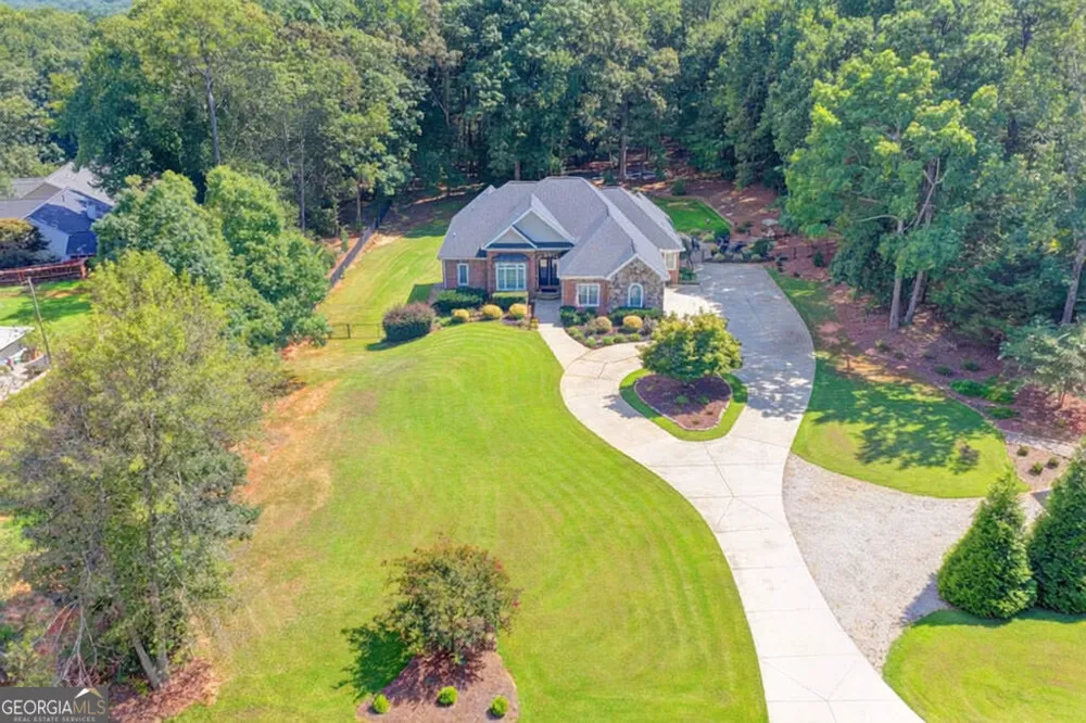 4025 Tanners Mill RD Braselton, GA 30517