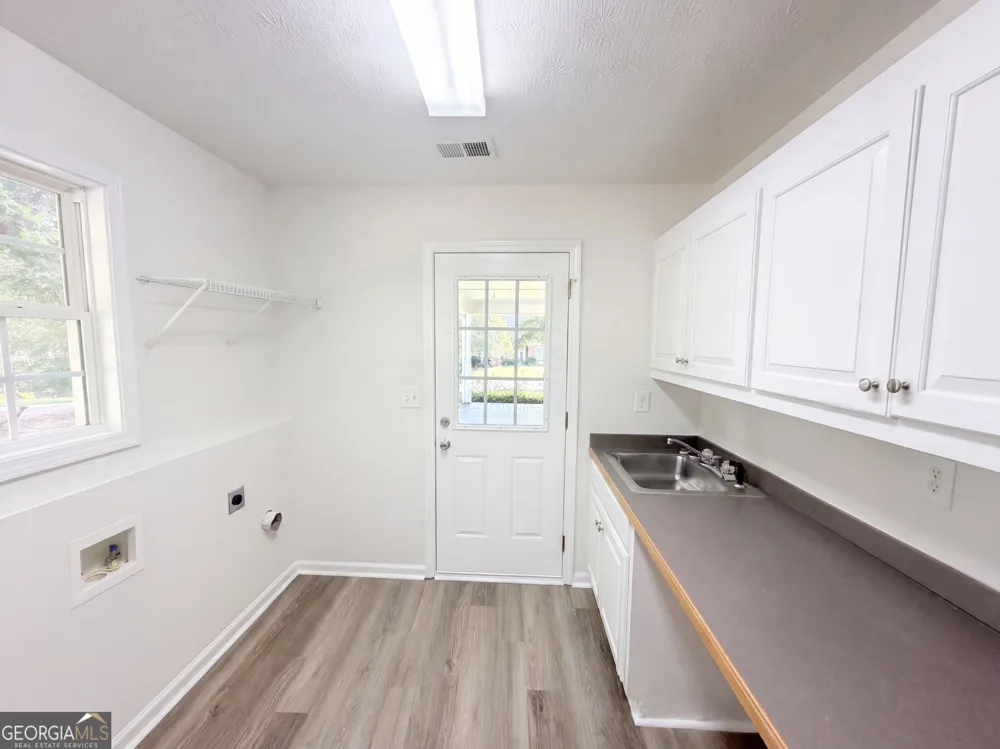 2050 Windfield DR Monroe, GA 30655