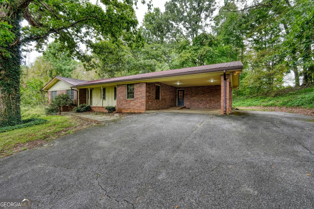 727 Bell Creek RD Hiawassee, GA 30546