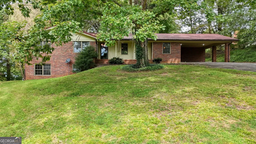 727 Bell Creek RD Hiawassee, GA 30546