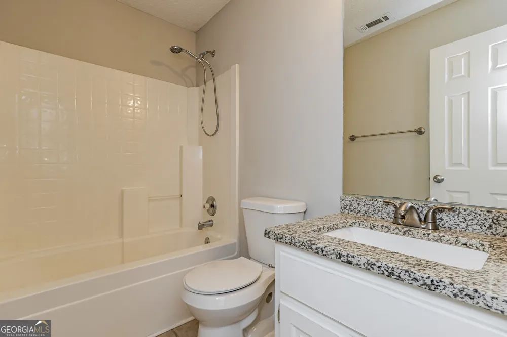 1235 Browns Country LN Locust Grove, GA 30248