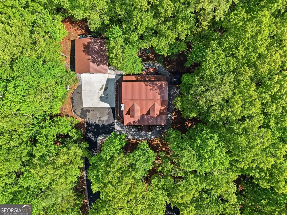 2283 Rocky Top RD Blairsville, GA 30512