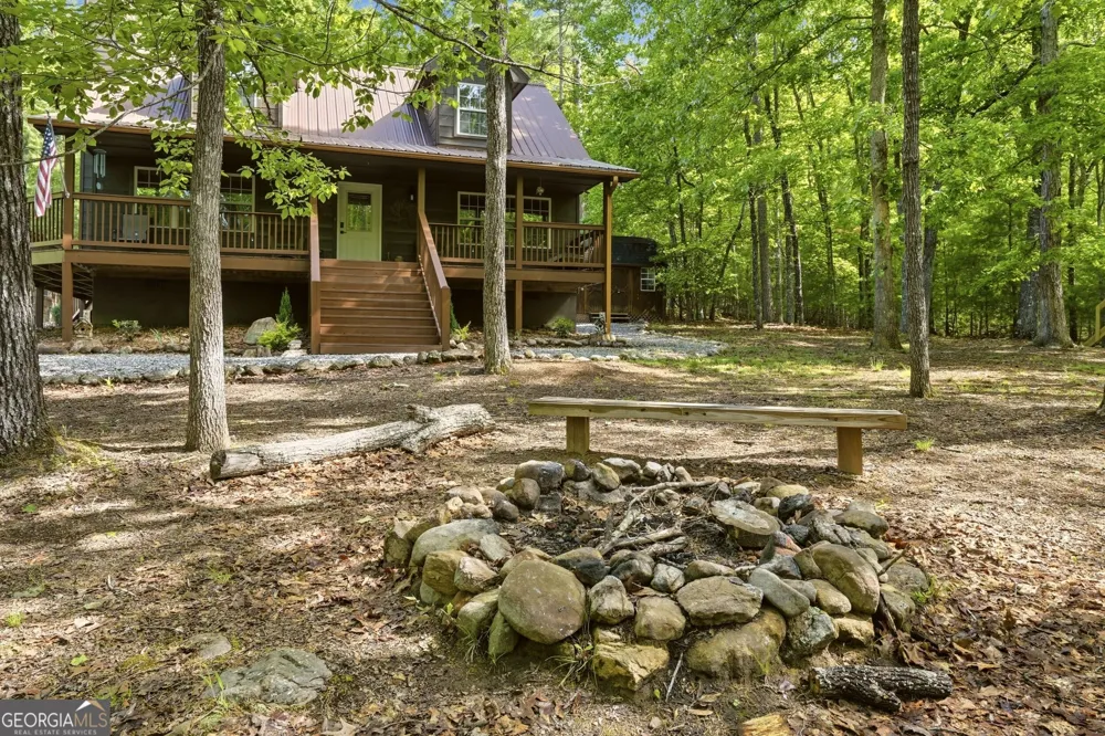 2283 Rocky Top RD Blairsville, GA 30512