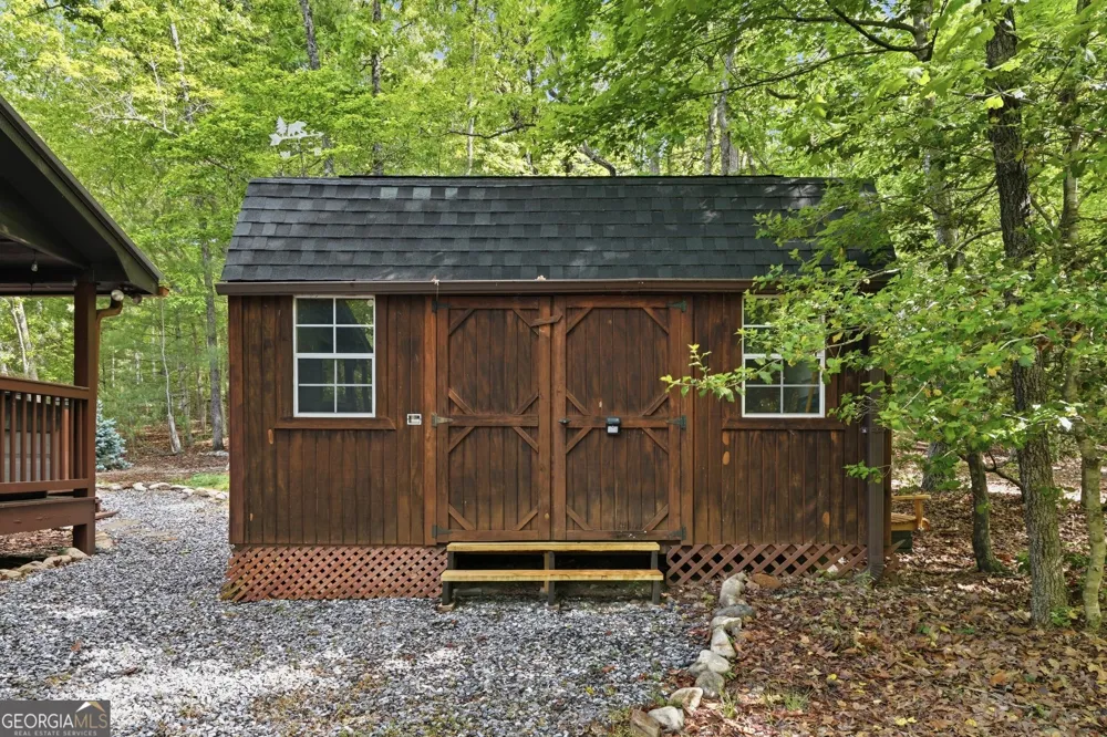 2283 Rocky Top RD Blairsville, GA 30512