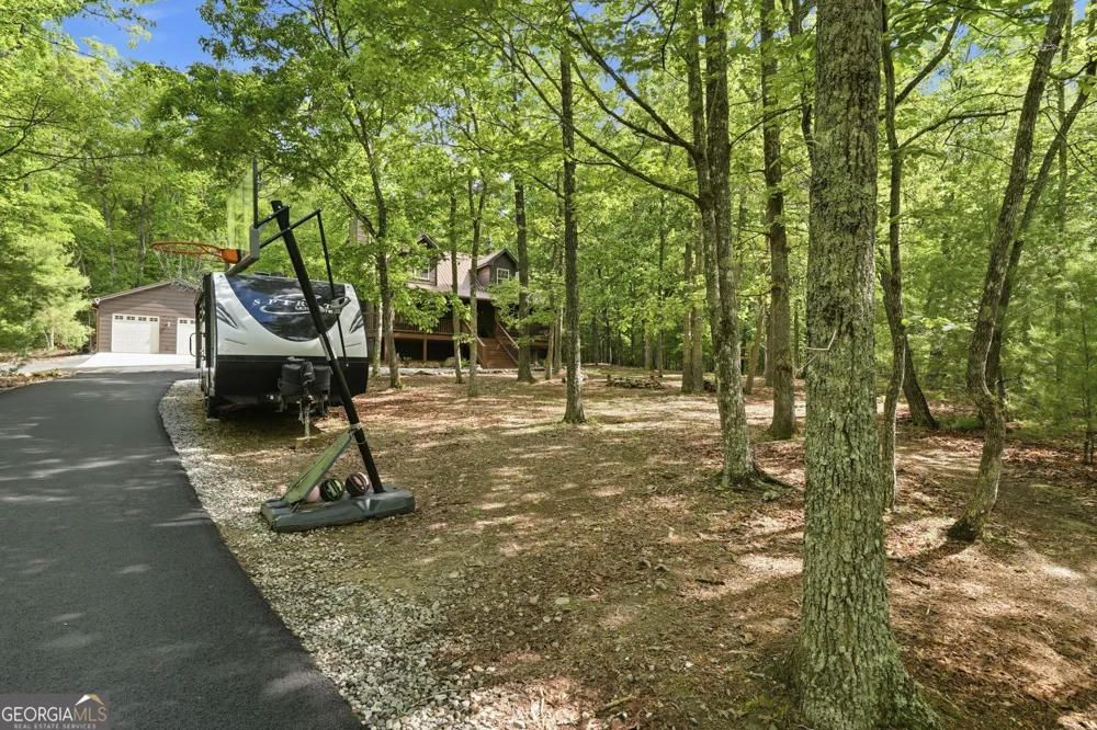 2283 Rocky Top RD Blairsville, GA 30512