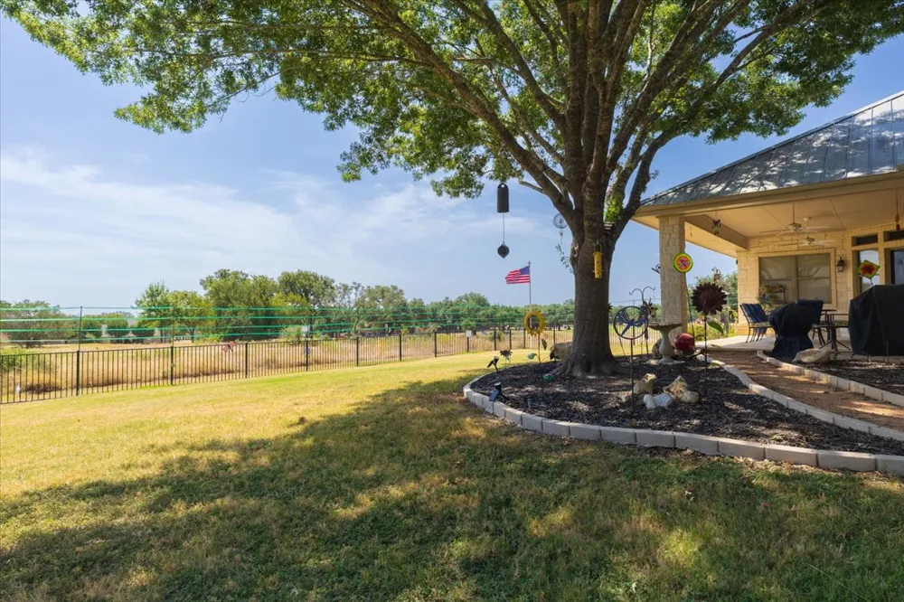 101 Denny Fox Drive Burnet, TX 78611