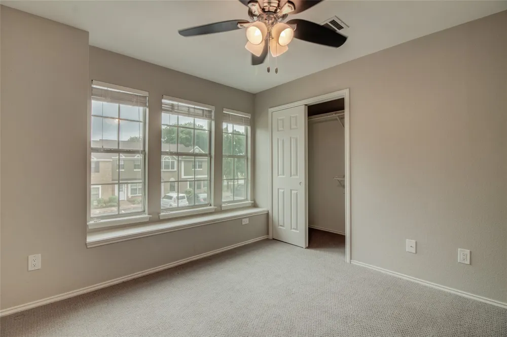 202 S College Street #2 Georgetown, TX 78626