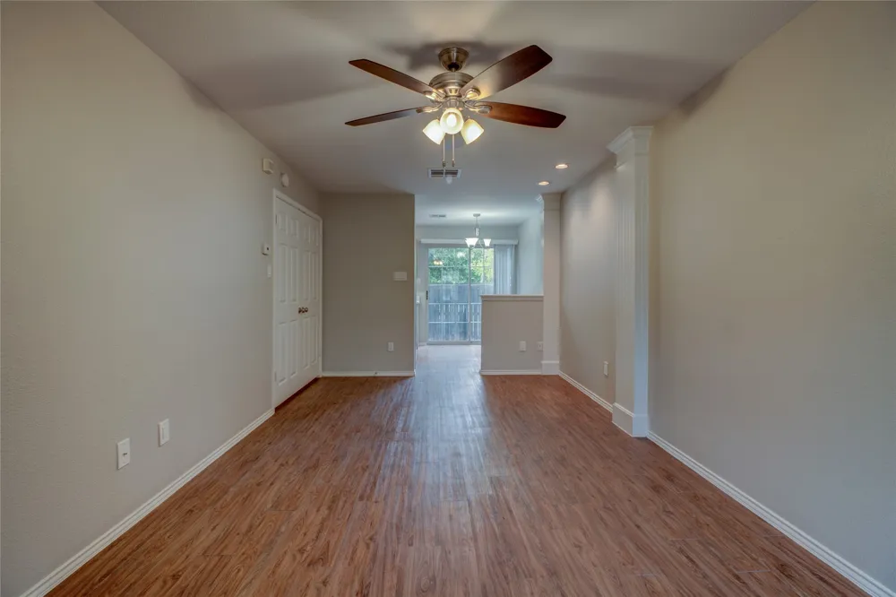 202 S College Street #2 Georgetown, TX 78626